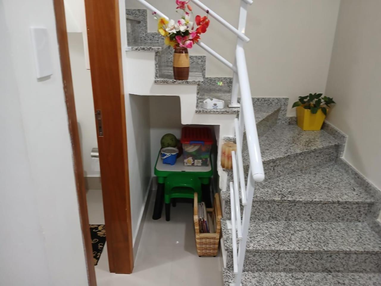 Sobrado 08 Com Duas Suites, Conf Guaruja Bagian luar foto